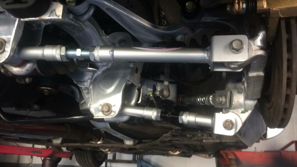 KIT BARRAS TRASEIRAS REGULÁVEIS NISSAN 350Z